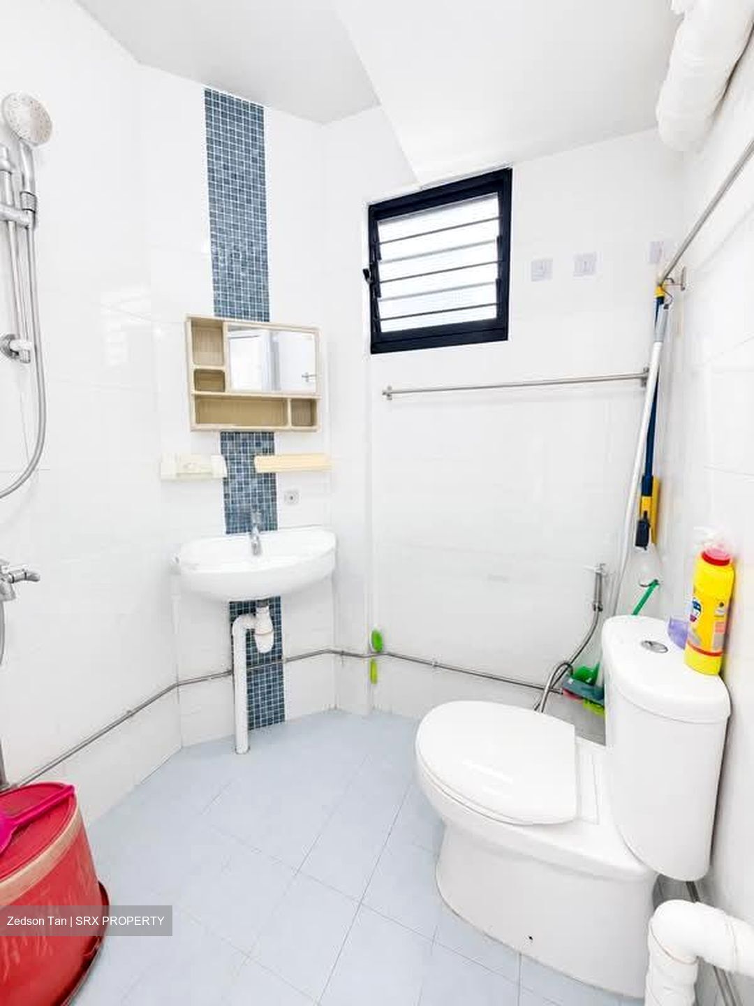 Blk 261 Jurong East Street 24 (Jurong East), HDB 3 Rooms #568076901